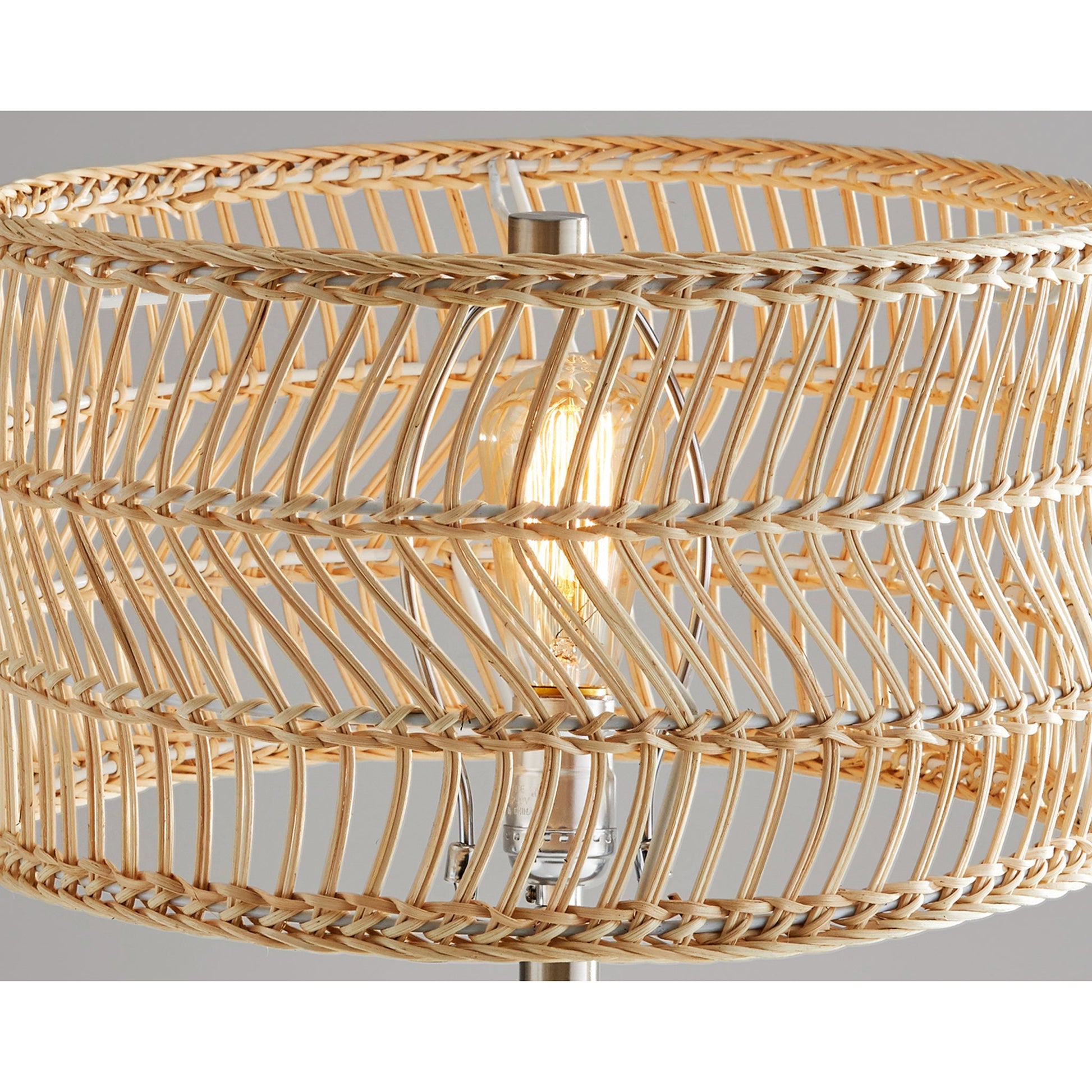 Rattan Teardrop Table Lamp