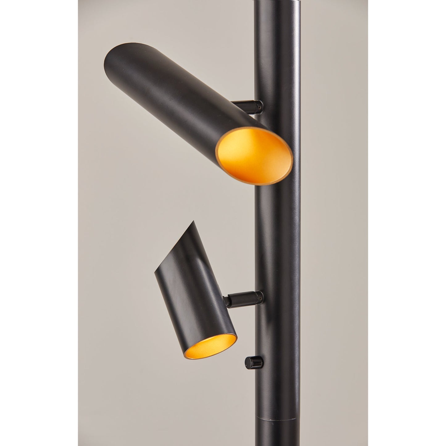 Lark LED Floor Lamp