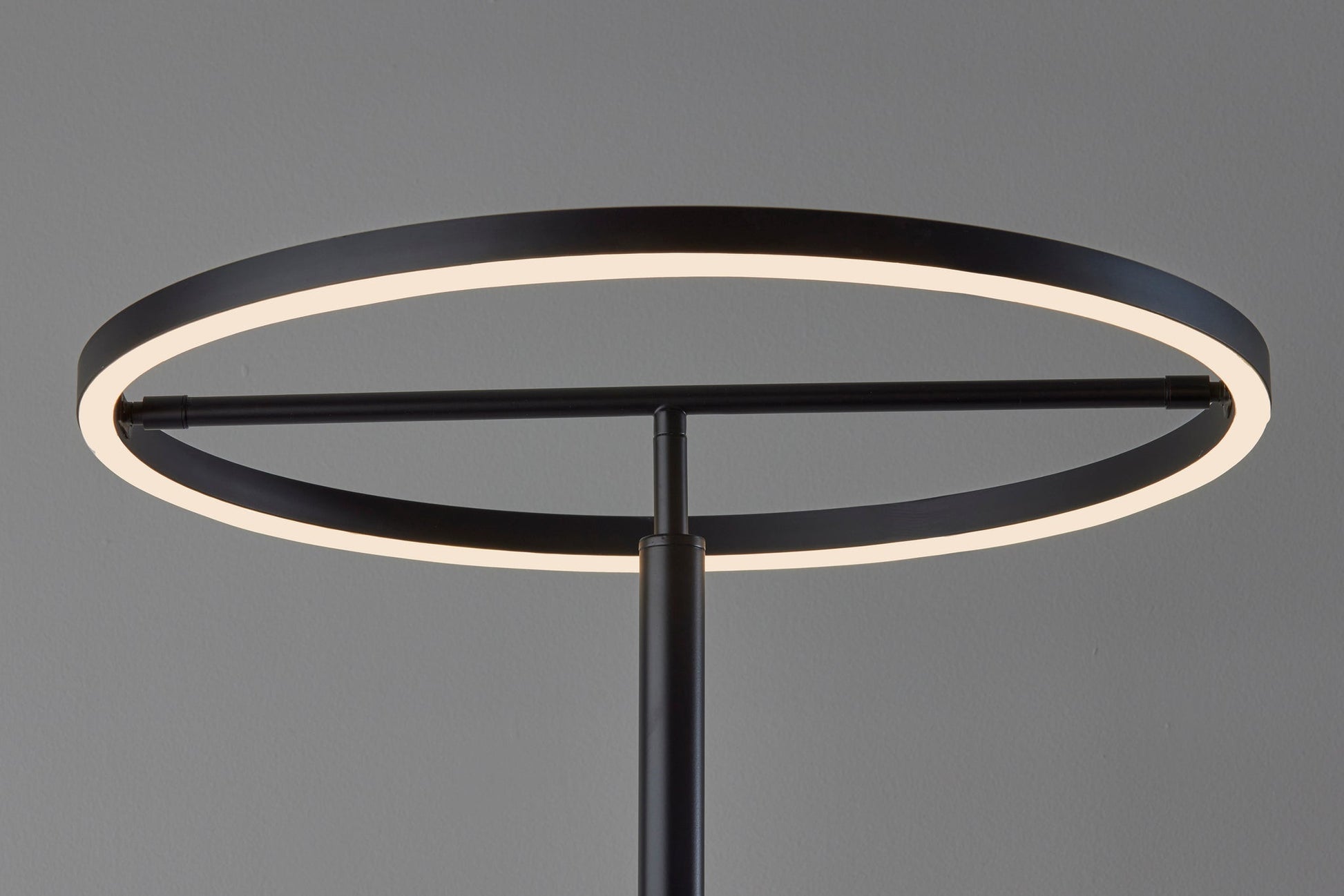 Kimberly Falcon LED Floor Lamp w. Smart Switch