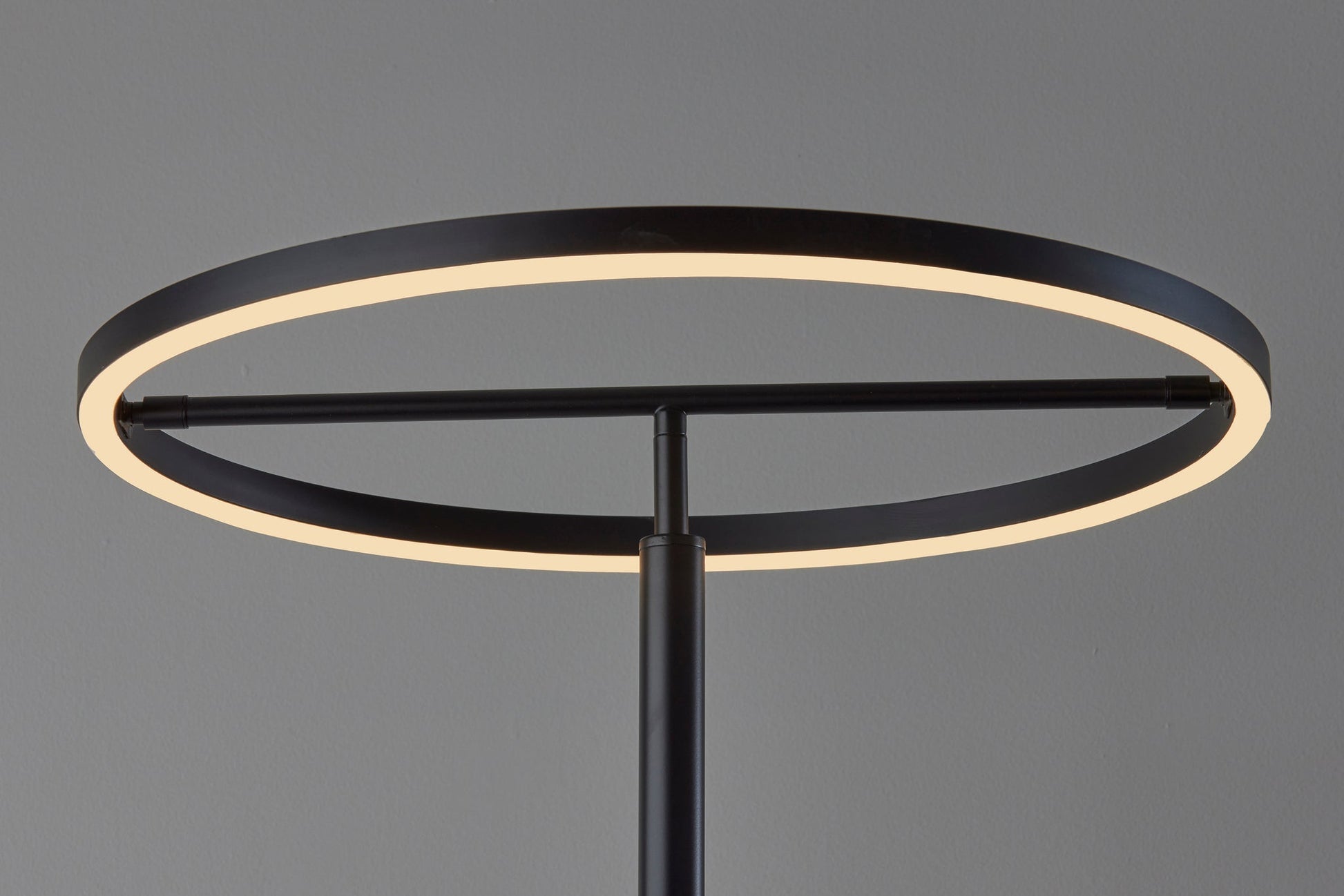 Kimberly Falcon LED Floor Lamp w. Smart Switch