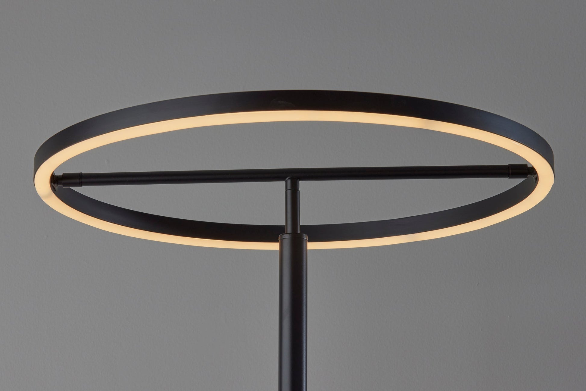 Kimberly Falcon LED Floor Lamp w. Smart Switch