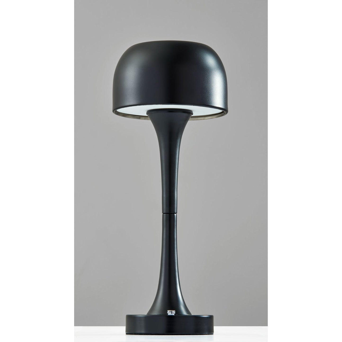 Derek LED Cordless Table Lamp