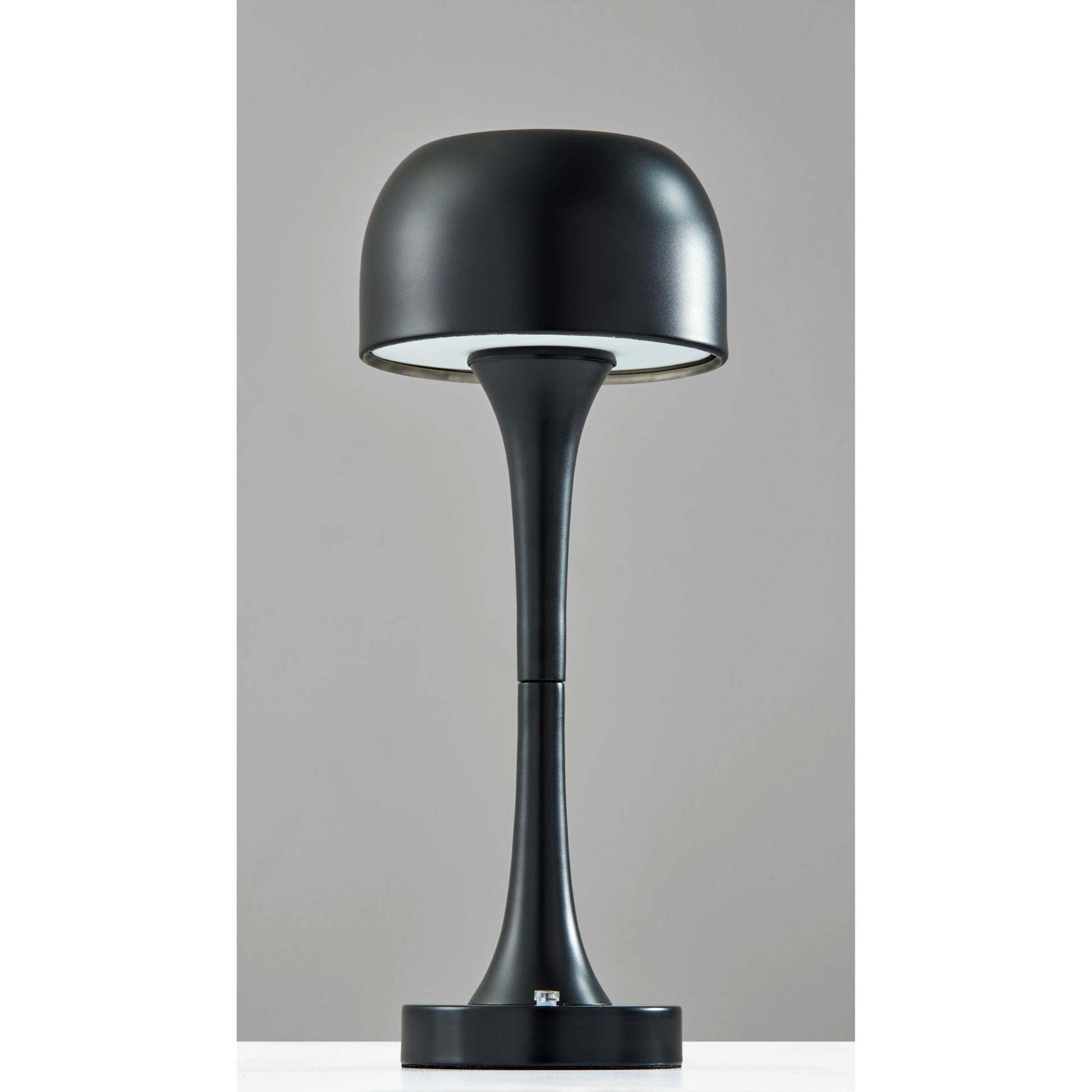 Derek LED Cordless Table Lamp