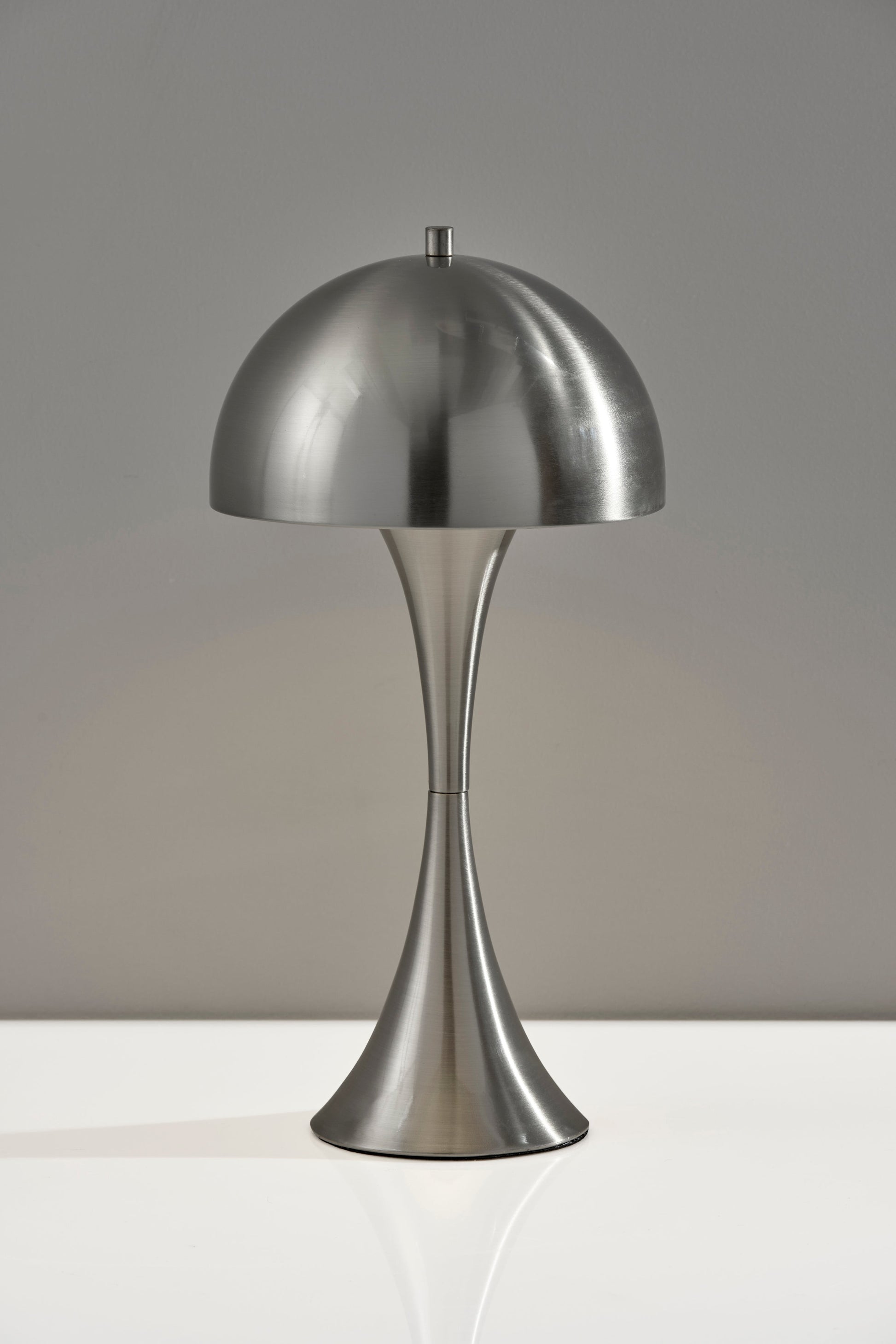 Nicole Lennon Table Lamp