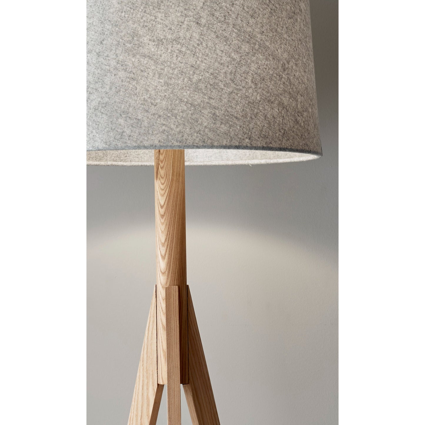 Emer Floor Lamp