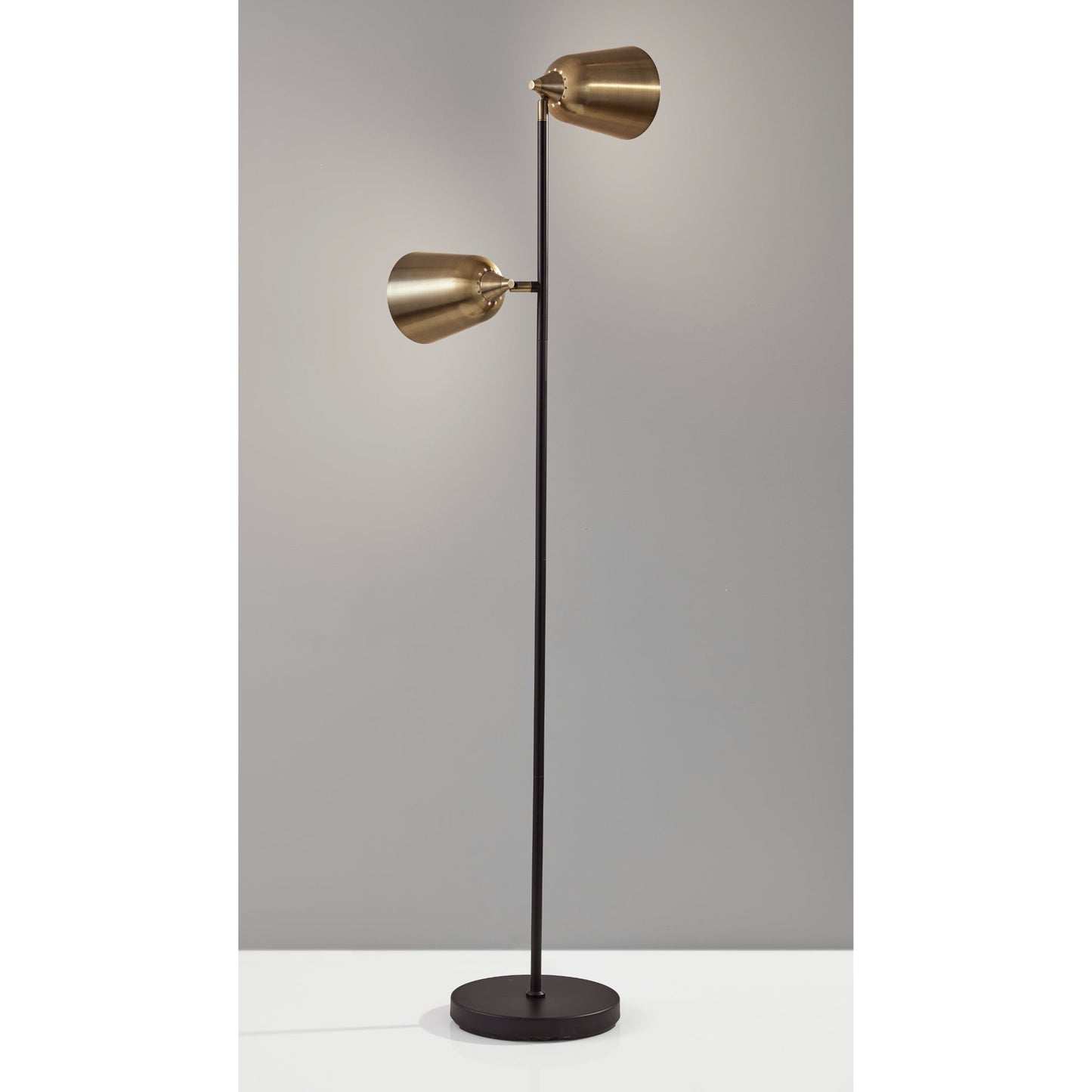 Willam Floor Lamp