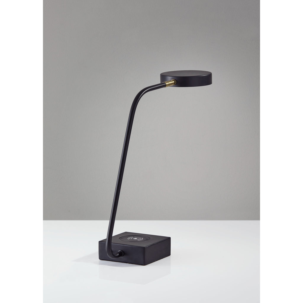 Joseph Wireless Charging LED Desk Lamp