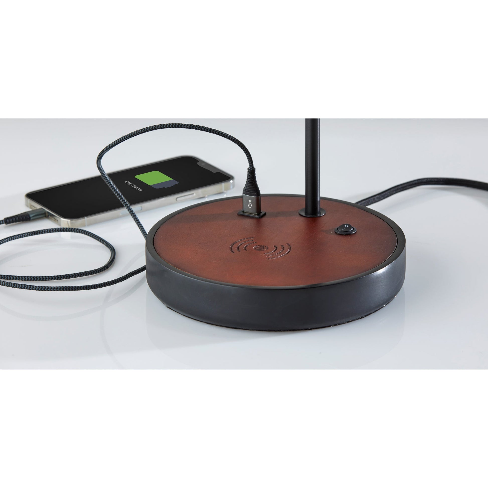 Saxon Wireless Charging Table Lamp