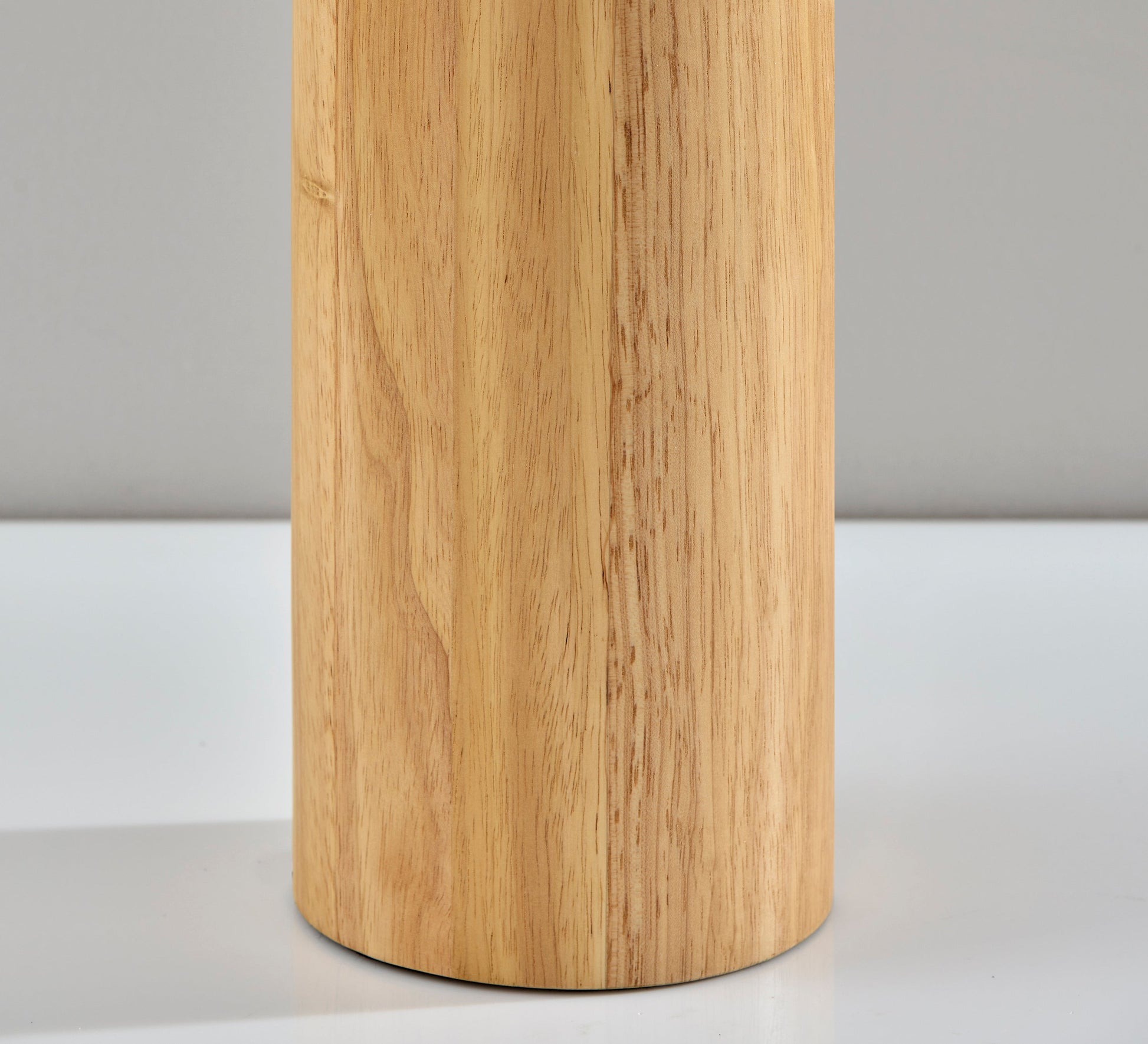 Justin Brayden Table Lamp