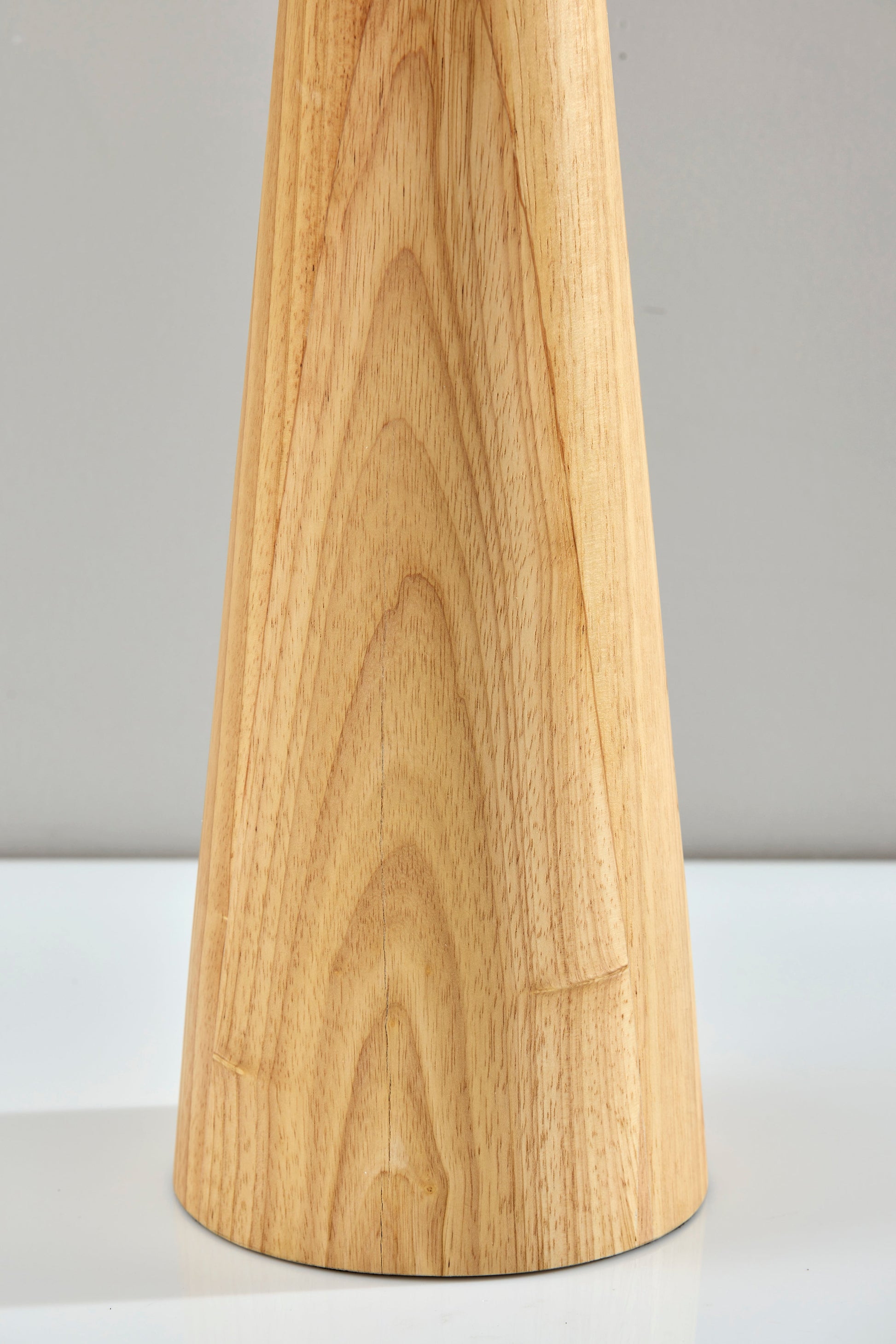 Justin Brayden Tapered Table Lamp