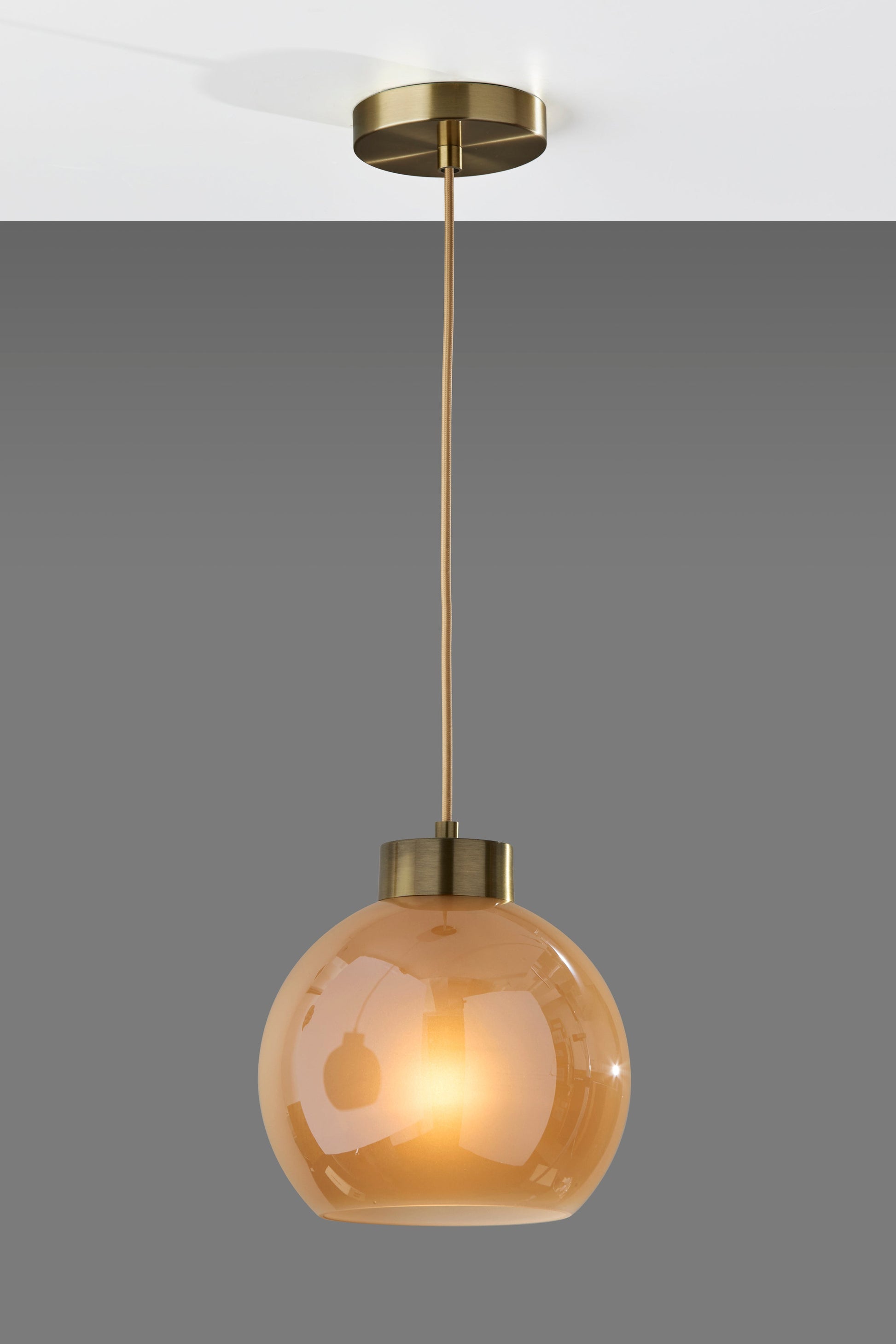 Karina Atticus Pendant