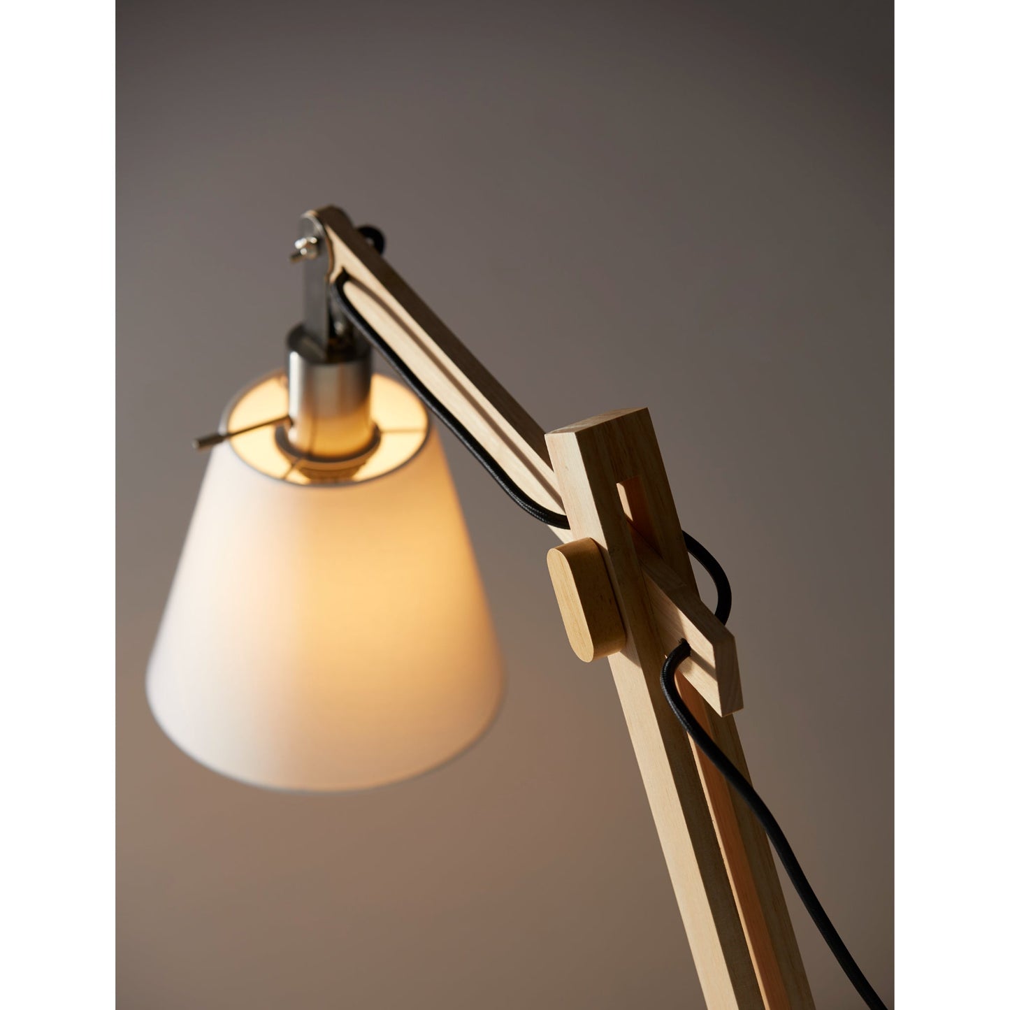 Beckham Table Lamp