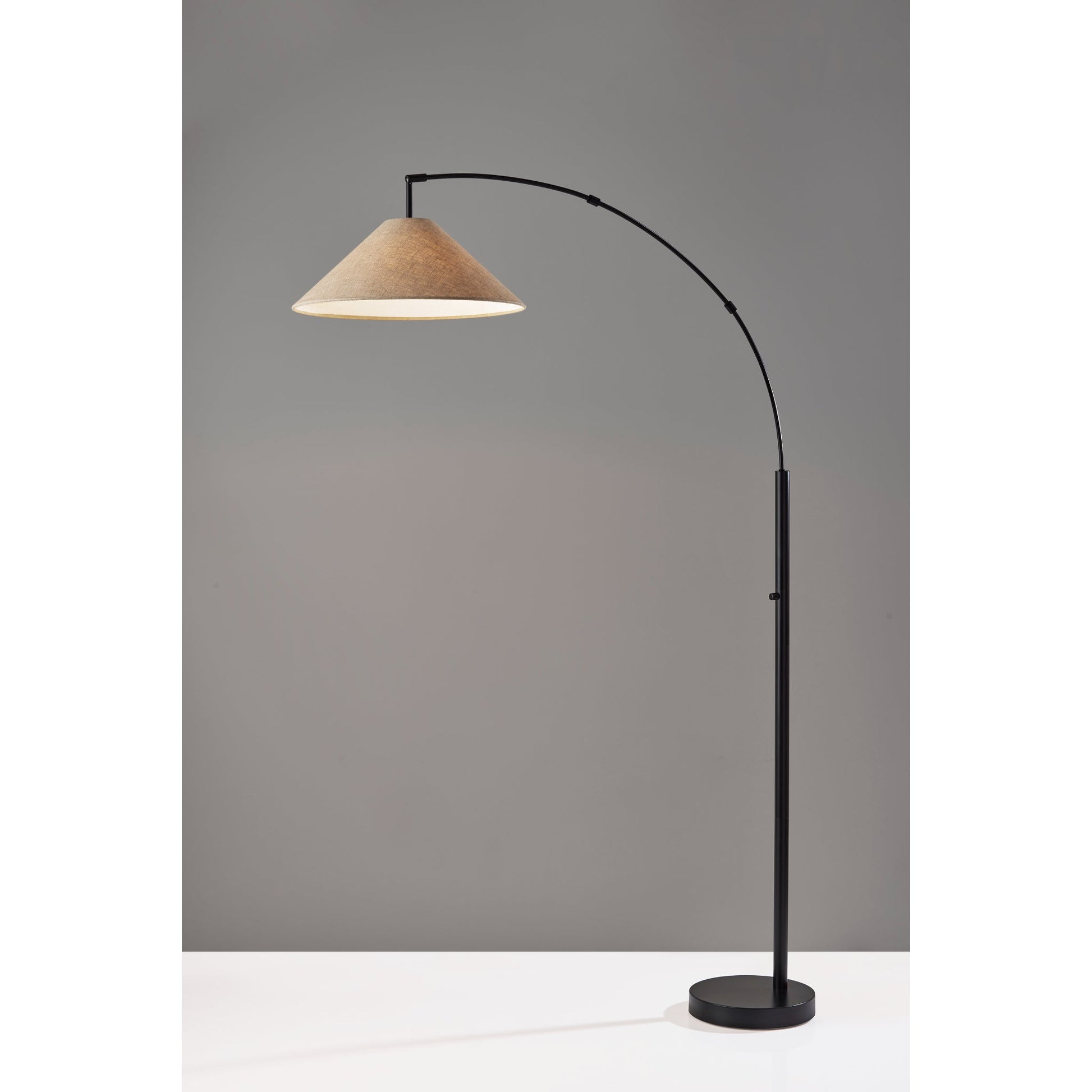 Peyton Arc Lamp