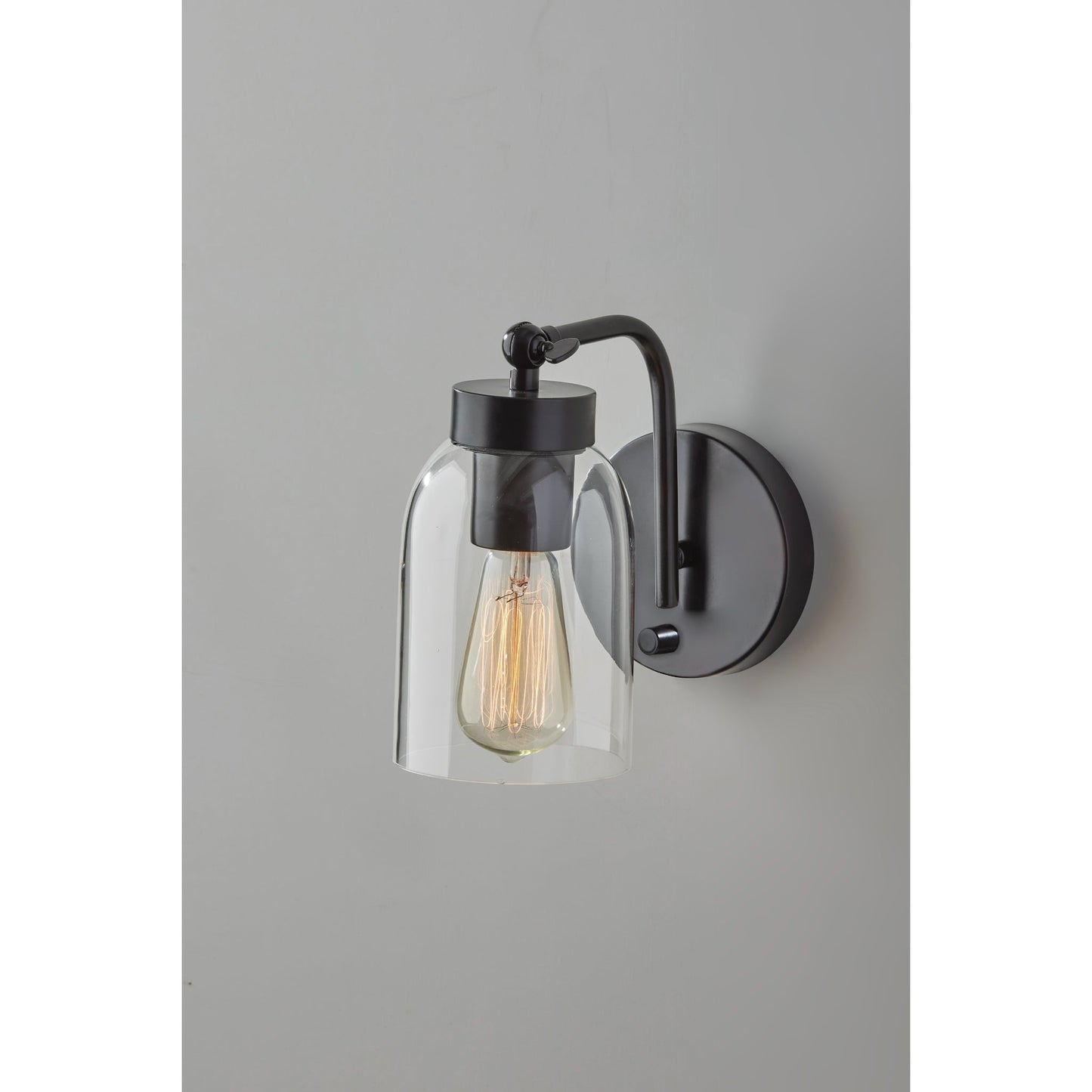 Ellsworth Wall Lamp