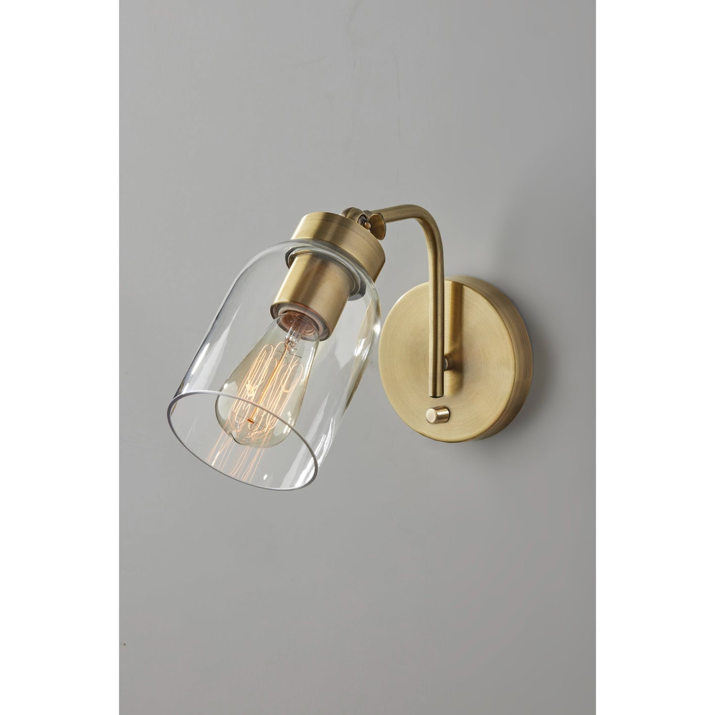 Ellsworth Wall Lamp