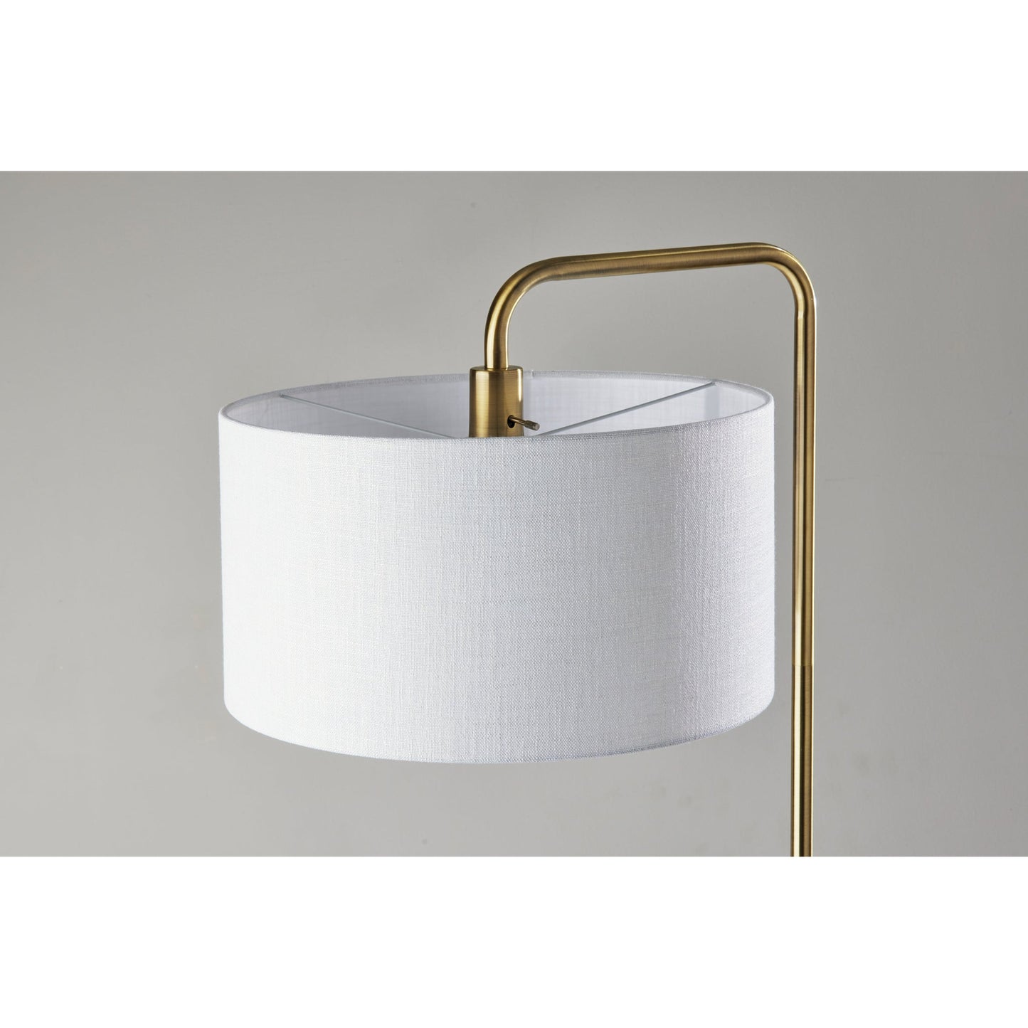 Avery Floor Lamp