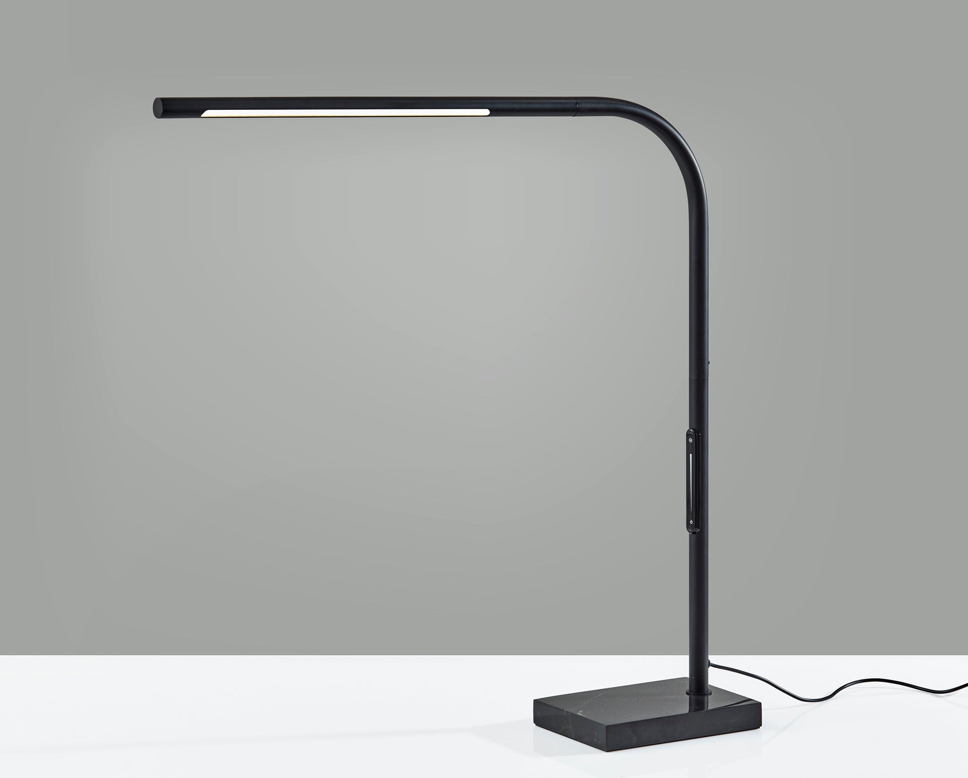 Keith Cullen LED Desk Lamp w. Smart Switch