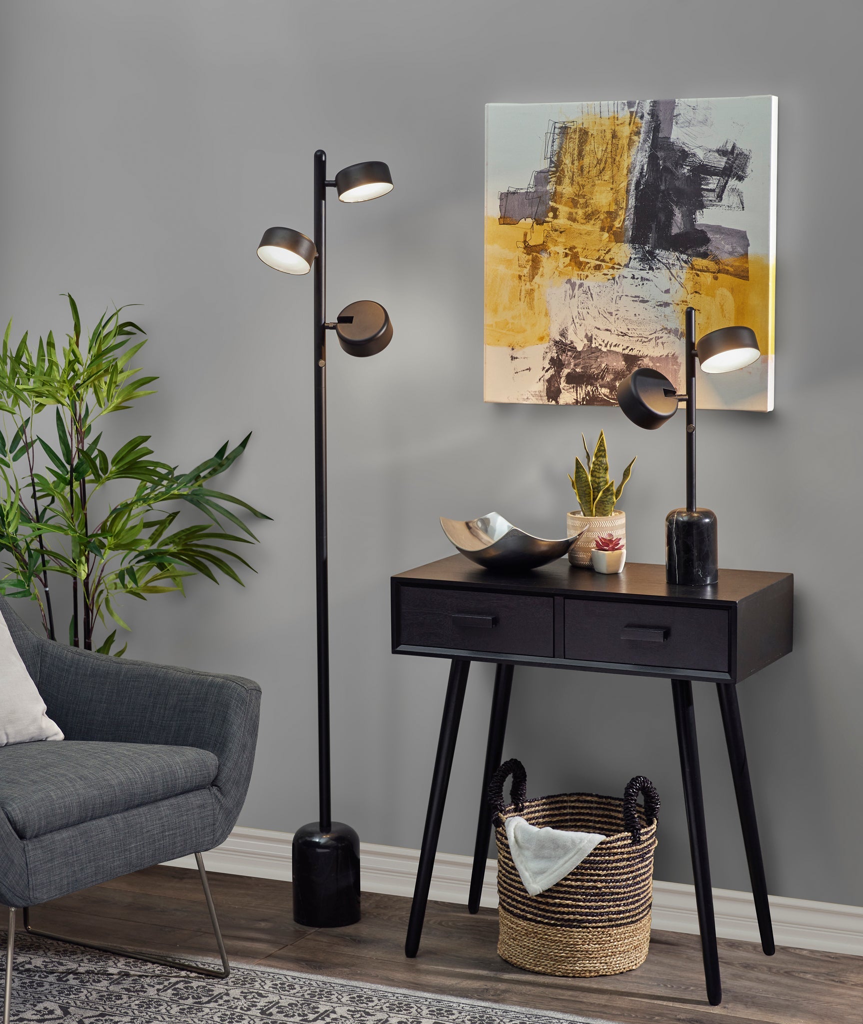 Perry Bryant LED Table Lamp