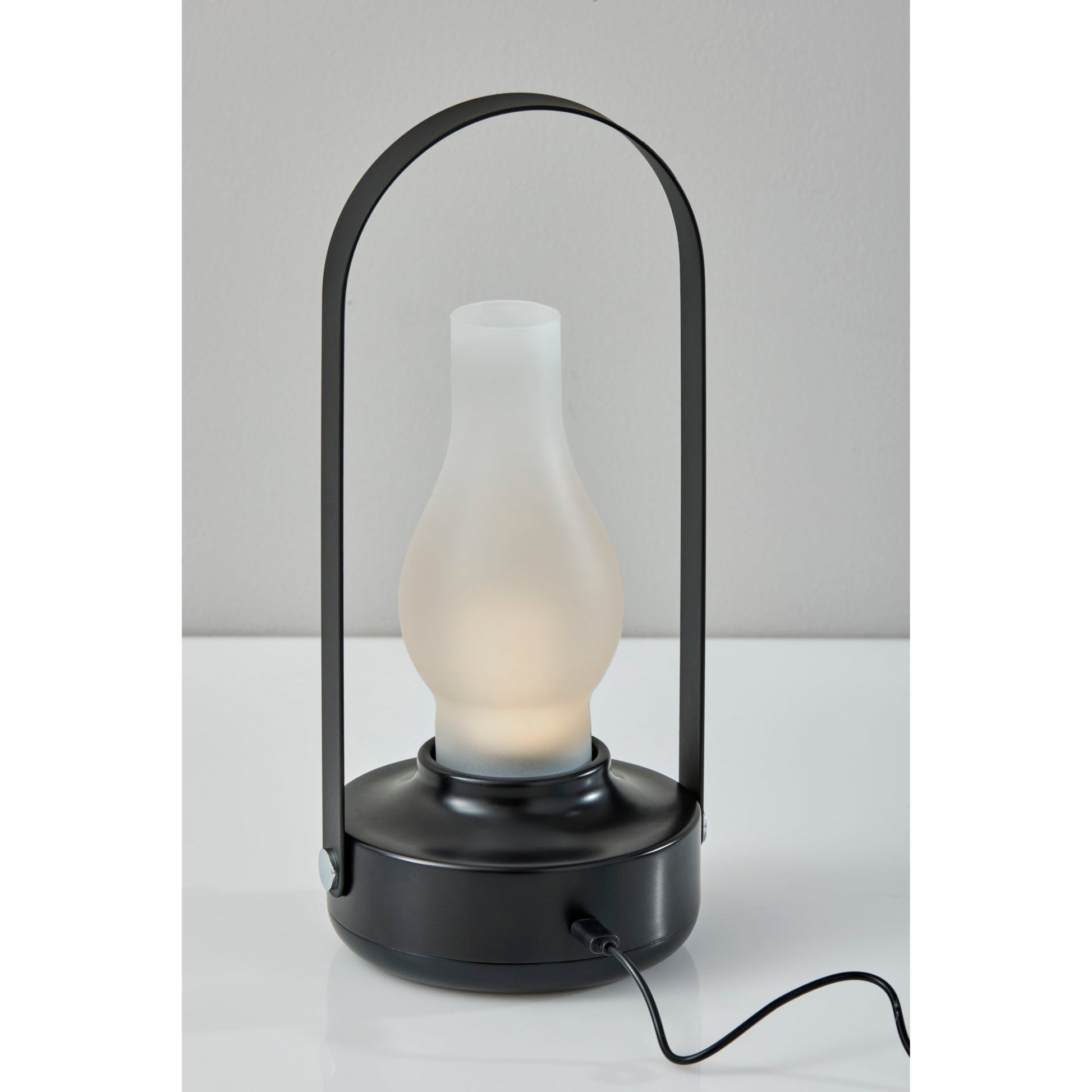 Oliver LED Cordless Table Lamp