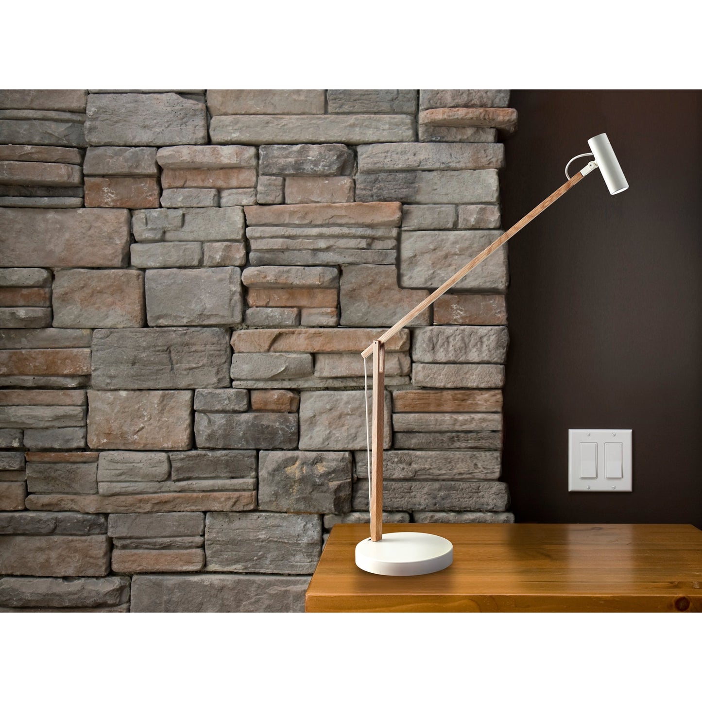 Atlas Desk Lamp