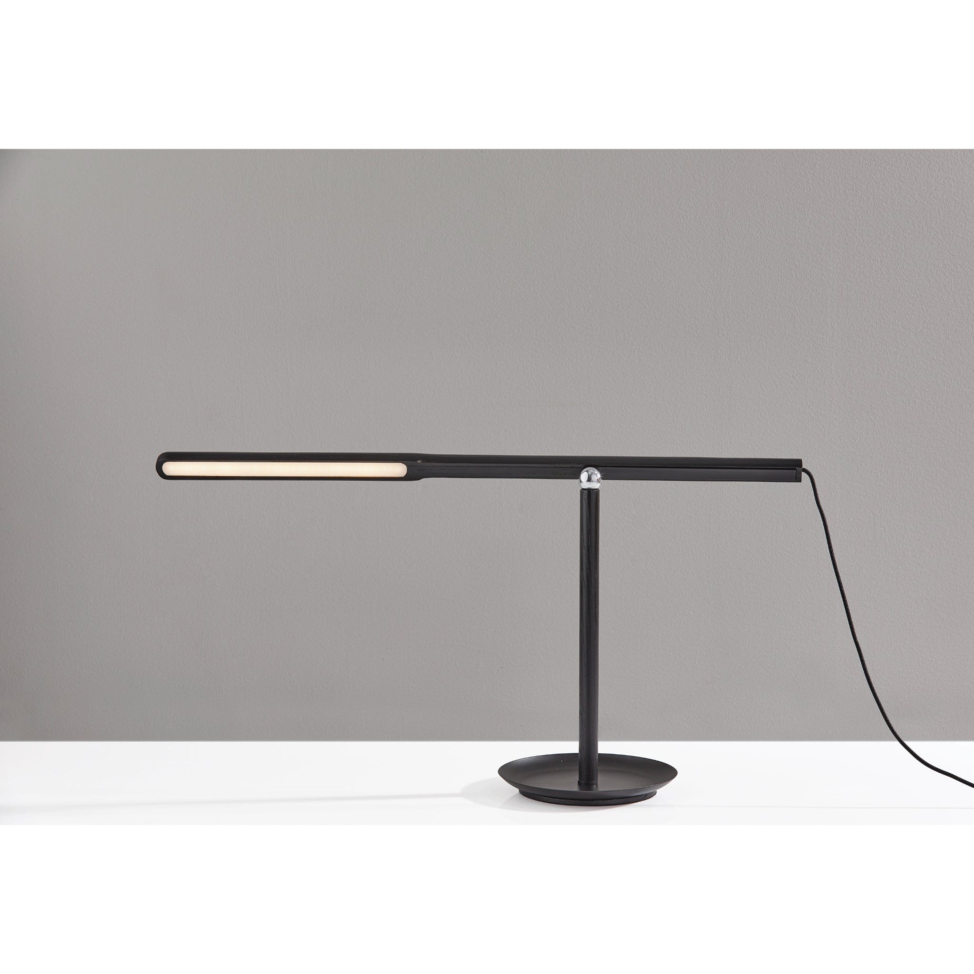 Jaxon LED Desk Lamp