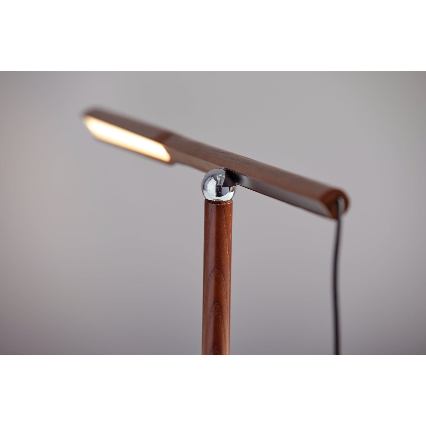 Jaxon LED Desk Lamp