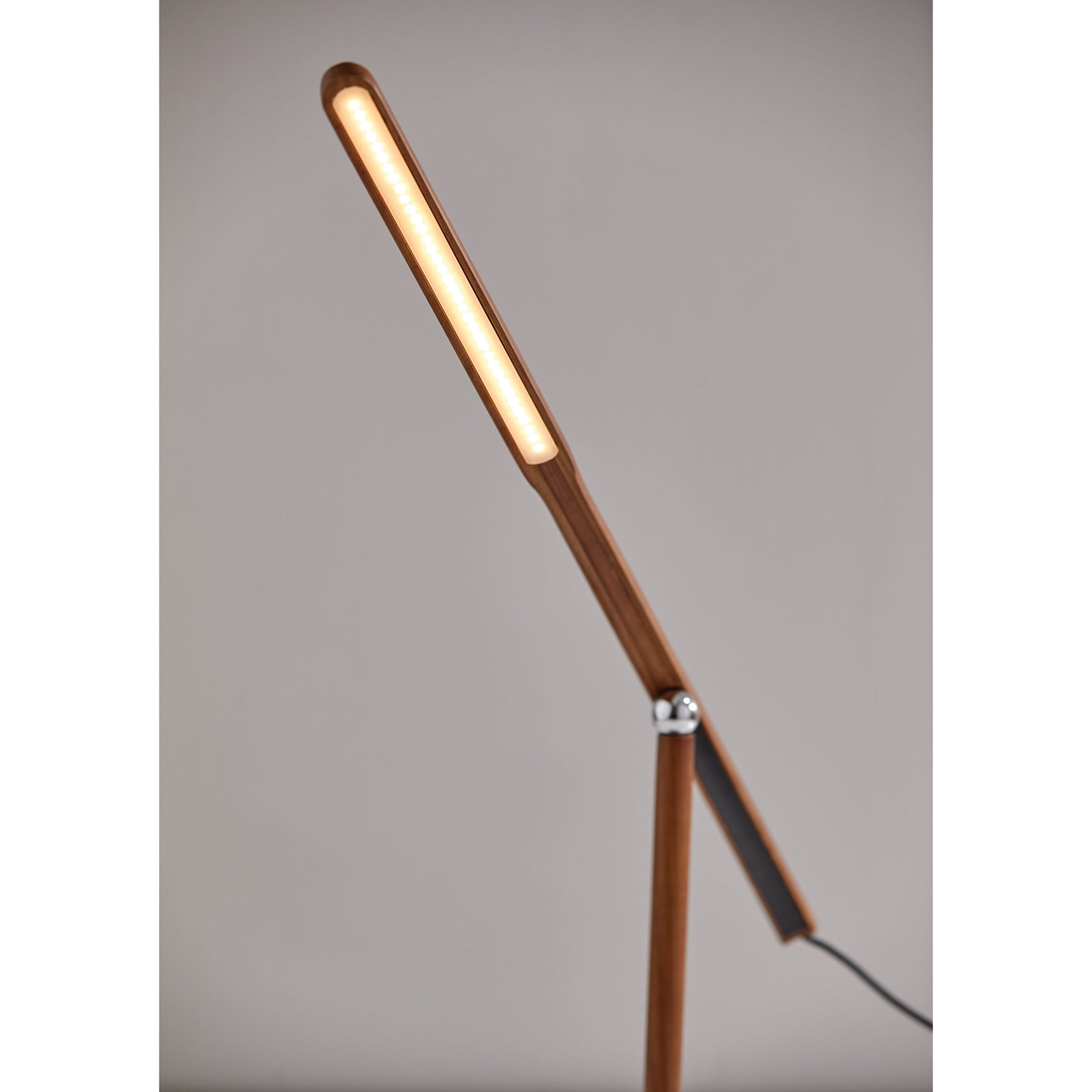 Jaxon LED Desk Lamp