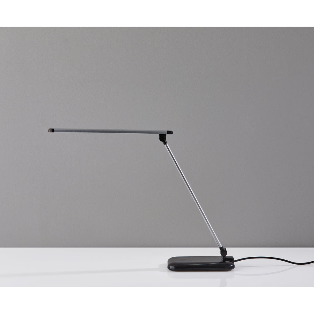 Lyra LED Desk Lamp